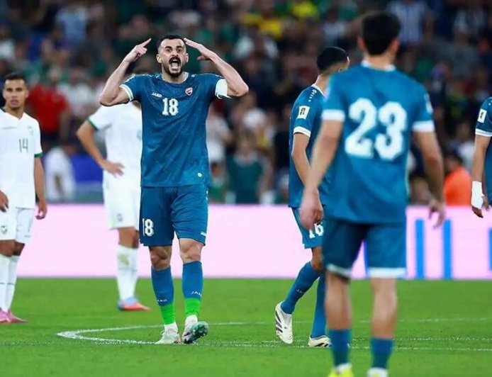 تفاصيل احتجاز نجم المنتخب العراقي أيمن حسين في مطار شيكاغو