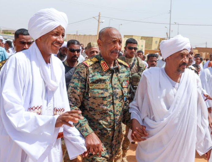 البرهان:استراتيجية الحفر بالإبرة ماضية وستحقق أهدافها