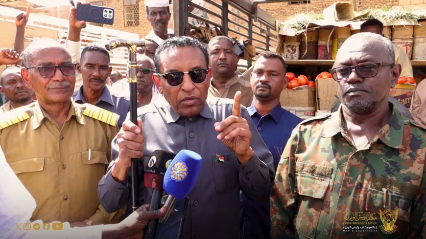 رئيس الوزراء يوجه وزارة الطاقة بإعادة الكهرباء إلى السوق المركزي بالخرطوم   