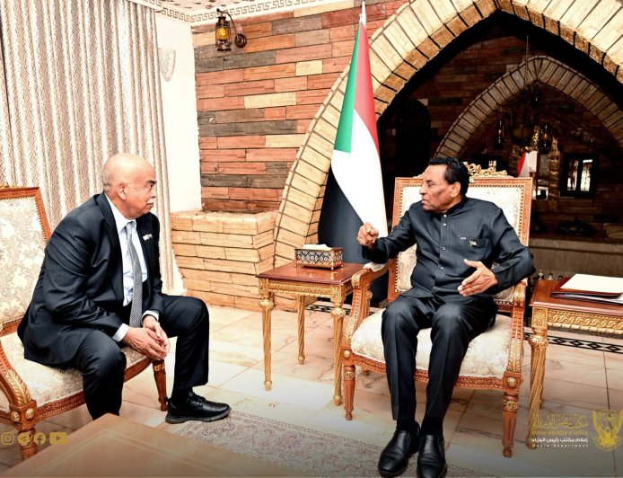 طالب المواطنين بعدم إستخدام (الجبادات)...وزير الطاقة: إدخال محطات توليد جديدة لزيادة الإمداد الكهربائي    