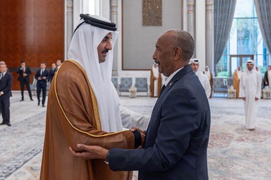 وفد السودان بقيادة البرهان يعزي في وفاة الأمير الشيخ حمد بن خليفة آل ثاني