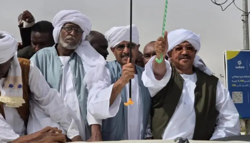 إنهاء الخلاف بين الناظر ترك ووالي كسلا