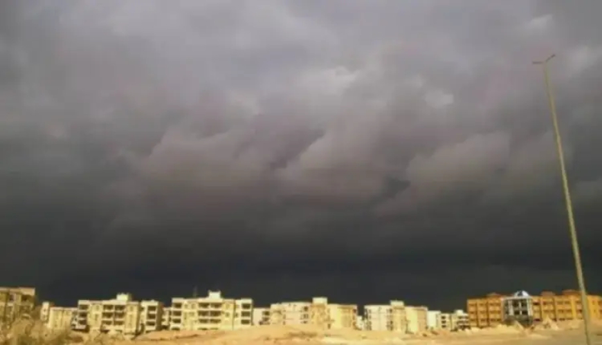 الإرصاد: أجواء حارة جداً وأمطار غزيرة في 3 ولايات