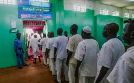 وزير الداخلية: إعادة (1000) متهم هارب الى السجون