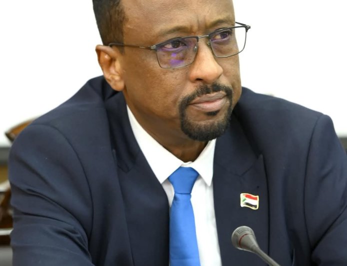 وزير الإعلام يكتب...مستقبل السودان.. من هيمنة نفوذ المسؤول في زمن البطش والاستبداد إلى سيادة العدالة والقانون
