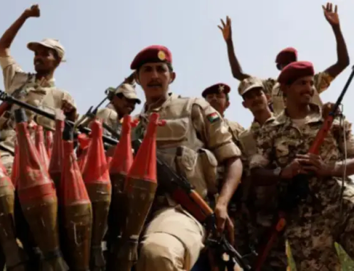 المشتركة: موجة انشقاقات متسارعة تضرب المليشيا 