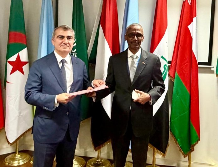 السودان يسلم رئاسة مجلس السفراء العرب بجنيف إلى العراق