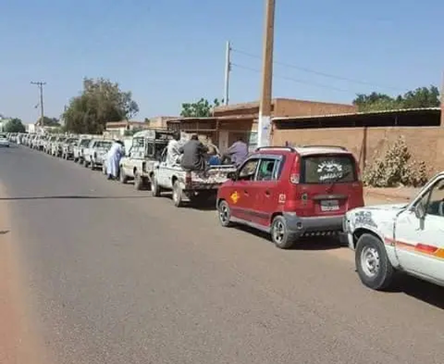 أزمة حادة وطوابير أمام محطات الوقود في نهر النيل
