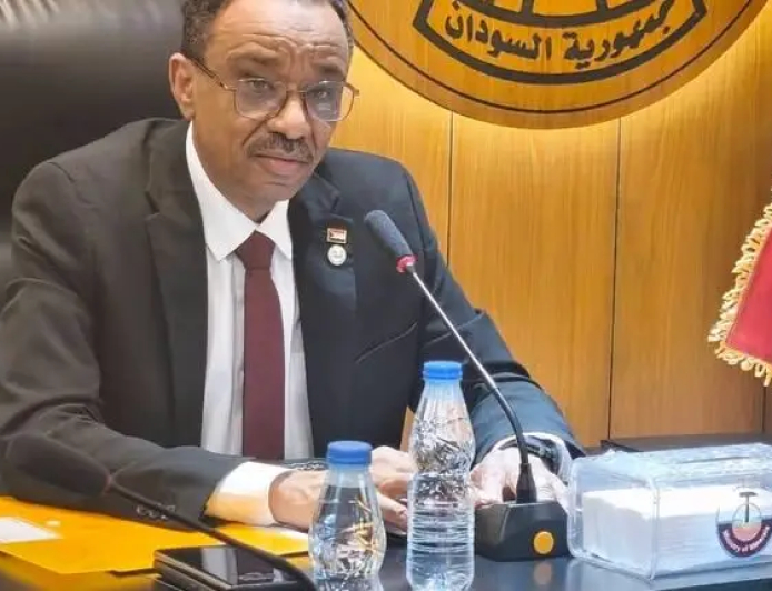 التعليم العالي: بدء التقديم الإلكتروني للجامعات قريباً
